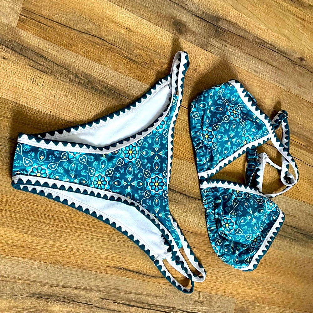 Bikini